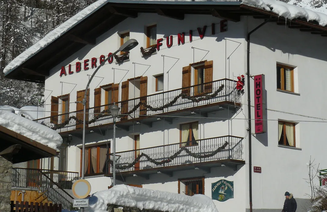 Hotel Funivia-1
